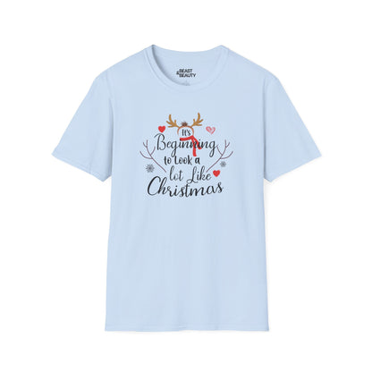it s beginning to look a lot like christmas t-shirt light blue t-shirt uk Christmas gift idea