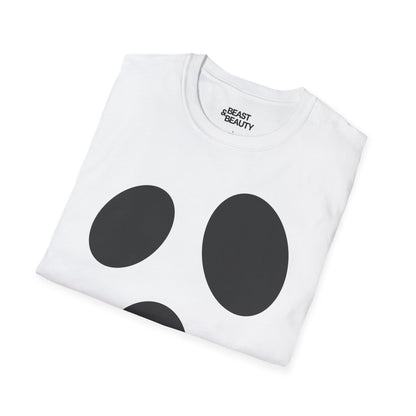 Minimalist Ghost Face Halloween T-Shirt gift_idea unique_gift personalised_gift
